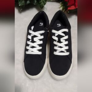 New condition women shoes size 9